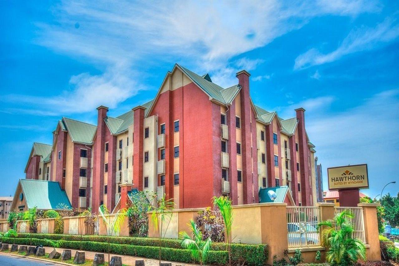 Hawthorn Suites By Wyndham Abuja Bagian luar foto